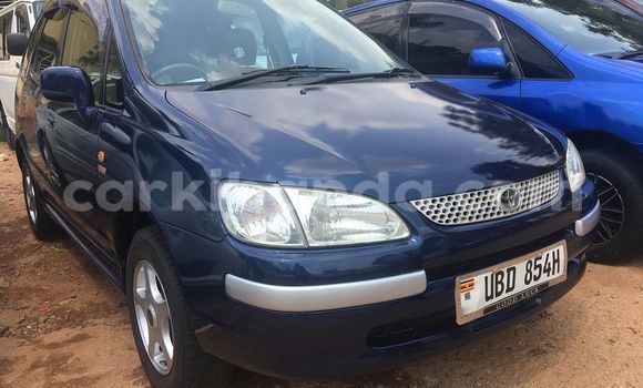 Gura Yakoze Toyota Spacio Blue Imodoka i Adjumani mu Northern Gura Yakoze Toyota Spacio Blue Imodoka i Adjumani mu Northern
