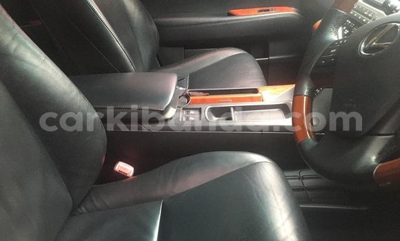 Gura Yakoze Lexus RX Silver Imodoka i Adjumani mu Northern Gura Yakoze Lexus RX Silver Imodoka i Adjumani mu Northern