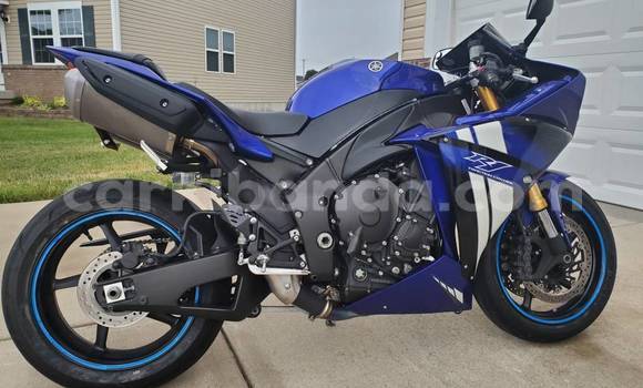 Buy Used Yamaha R1 Blue Bike in Kampala in Uganda