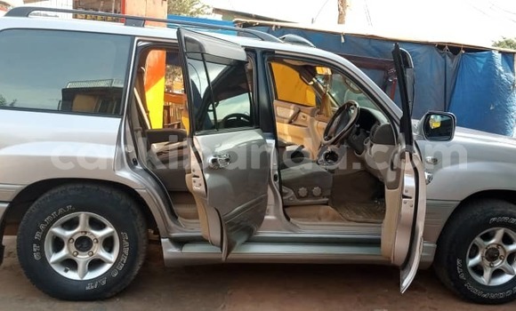 Buy Used Toyota Land Cruiser Silver Car in Kampala in Uganda Buy Used Toyota Land Cruiser Silver Car in Kampala in Uganda