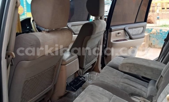 Buy Used Toyota Land Cruiser Silver Car in Kampala in Uganda Buy Used Toyota Land Cruiser Silver Car in Kampala in Uganda