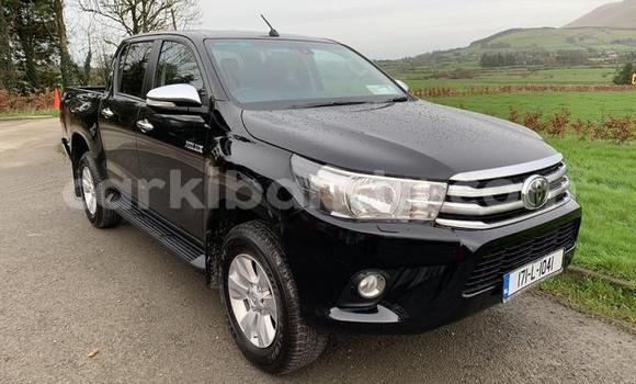 Gura Yakoze Toyota Hilux Other Imodoka i Kampala mu Uganda Gura Yakoze Toyota Hilux Other Imodoka i Kampala mu Uganda