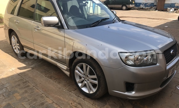 Gura Yakoze Subaru Forester Silver Imodoka i Kampala mu Uganda Gura Yakoze Subaru Forester Silver Imodoka i Kampala mu Uganda