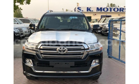 Buy Import Toyota Land Cruiser Black Car in Import - Dubai in Uganda Buy Import Toyota Land Cruiser Black Car in Import - Dubai in Uganda