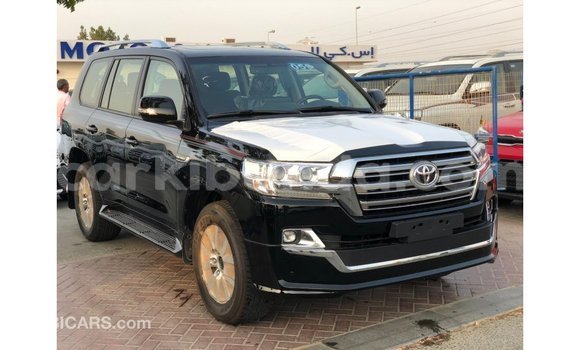 Buy Import Toyota Land Cruiser Black Car in Import - Dubai in Uganda Buy Import Toyota Land Cruiser Black Car in Import - Dubai in Uganda