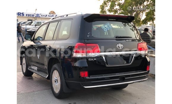 Buy Import Toyota Land Cruiser Black Car in Import - Dubai in Uganda Buy Import Toyota Land Cruiser Black Car in Import - Dubai in Uganda