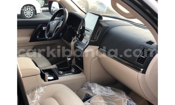 Buy Import Toyota Land Cruiser Black Car in Import - Dubai in Uganda Buy Import Toyota Land Cruiser Black Car in Import - Dubai in Uganda