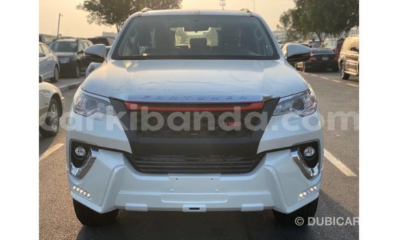 Gura Imported Toyota Fortuner White Imodoka i Import - Dubai mu Uganda Gura Imported Toyota Fortuner White Imodoka i Import - Dubai mu Uganda