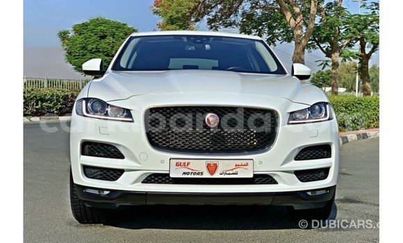 Acheter Import Voiture Jaguar F-Pace Blanc à Import - Dubai, Ouganda Acheter Import Voiture Jaguar F-Pace Blanc à Import - Dubai, Ouganda