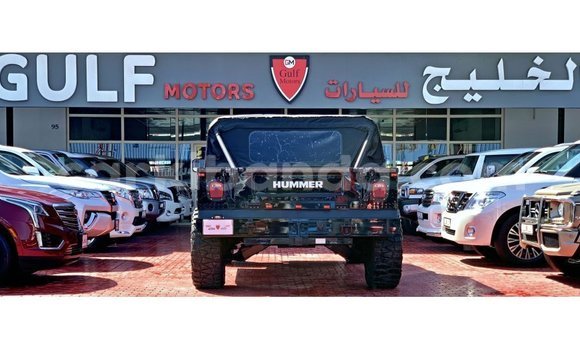 Nunua Imported Hummer H1 Nyeusi Gari ndani ya Import - Dubai nchini Uganda Nunua Imported Hummer H1 Nyeusi Gari ndani ya Import - Dubai nchini Uganda