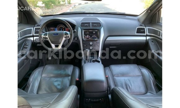 Nunua Imported Ford Explorer Nyeupe Gari ndani ya Import - Dubai nchini Uganda Nunua Imported Ford Explorer Nyeupe Gari ndani ya Import - Dubai nchini Uganda
