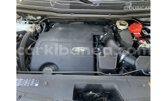 Nunua Imported Ford Explorer Nyeupe Gari ndani ya Import - Dubai nchini Uganda Nunua Imported Ford Explorer Nyeupe Gari ndani ya Import - Dubai nchini Uganda