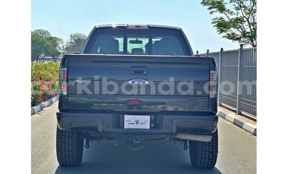 Acheter Import Voiture Ford Club Wagon Noir à Import - Dubai, Ouganda Acheter Import Voiture Ford Club Wagon Noir à Import - Dubai, Ouganda