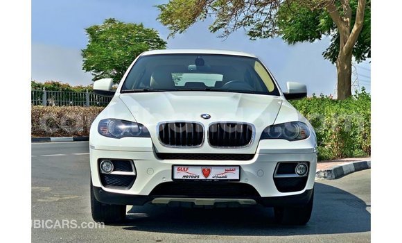 Gura Imported BMW X6 White Imodoka i Import - Dubai mu Uganda Gura Imported BMW X6 White Imodoka i Import - Dubai mu Uganda