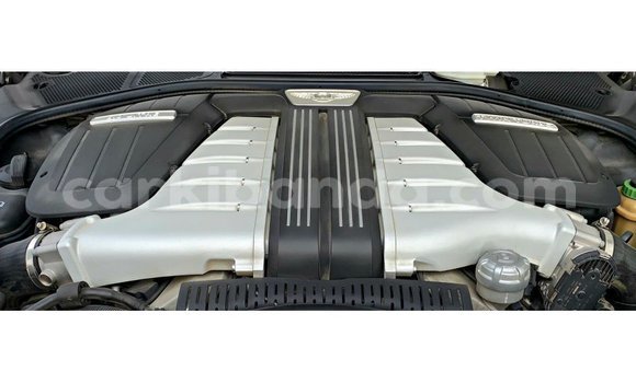 Acheter Import Voiture Bentley Flying Spur Autre à Import - Dubai, Ouganda Acheter Import Voiture Bentley Flying Spur Autre à Import - Dubai, Ouganda