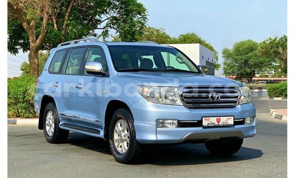 Buy Import Toyota Land Cruiser Blue Car in Import - Dubai in Uganda