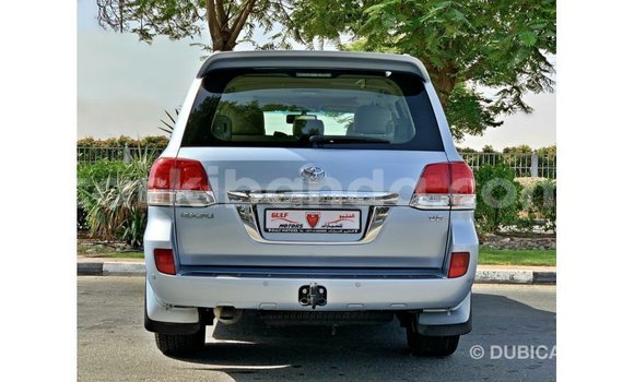 Buy Import Toyota Land Cruiser Blue Car in Import - Dubai in Uganda Buy Import Toyota Land Cruiser Blue Car in Import - Dubai in Uganda