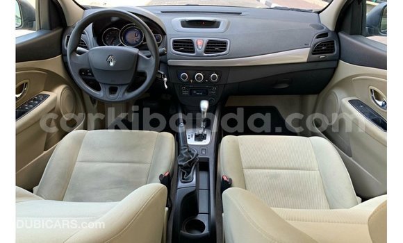 Nunua Imported Renault Fluence Nyingine Gari ndani ya Import - Dubai nchini Uganda Nunua Imported Renault Fluence Nyingine Gari ndani ya Import - Dubai nchini Uganda