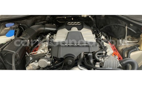 Acheter Import Voiture Audi Q7 Autre à Import - Dubai, Ouganda Acheter Import Voiture Audi Q7 Autre à Import - Dubai, Ouganda