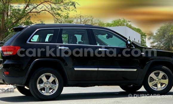 Acheter Import Voiture Jeep Grand Cherokee Noir à Import - Dubai, Ouganda Acheter Import Voiture Jeep Grand Cherokee Noir à Import - Dubai, Ouganda