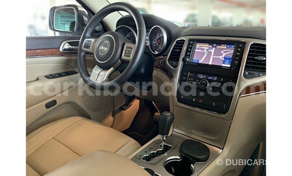 Acheter Import Voiture Jeep Grand Cherokee Noir à Import - Dubai, Ouganda Acheter Import Voiture Jeep Grand Cherokee Noir à Import - Dubai, Ouganda