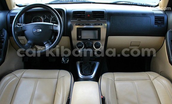 Acheter Import Voiture Hummer H3 Noir à Import - Dubai, Ouganda Acheter Import Voiture Hummer H3 Noir à Import - Dubai, Ouganda