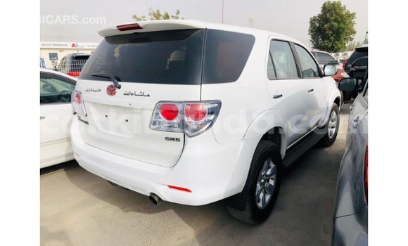 Buy Import Toyota Fortuner White Car in Import - Dubai in Uganda Buy Import Toyota Fortuner White Car in Import - Dubai in Uganda