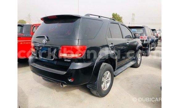 Buy Import Toyota Fortuner Black Car in Import - Dubai in Uganda Buy Import Toyota Fortuner Black Car in Import - Dubai in Uganda